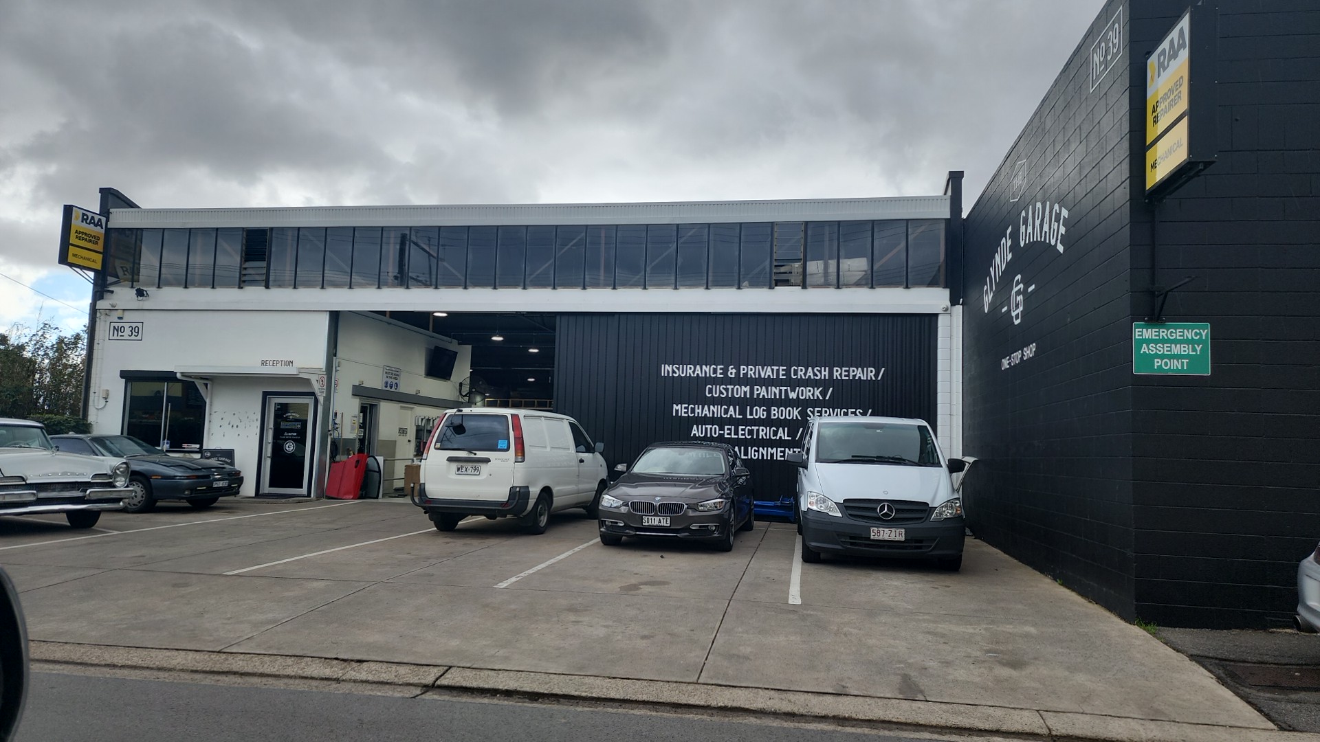 The Glynde Garage
